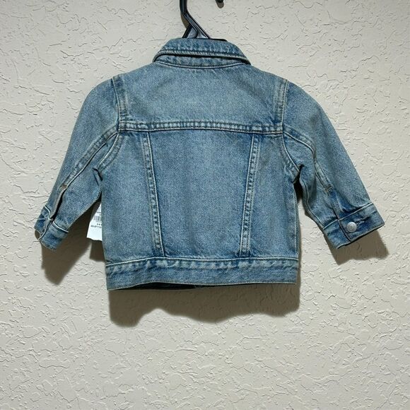 Old Navy Unisex Boys Girls Light-Wash Jean Jacket Snap Blue Denim Baby 3-6 Mths - Picture 8 of 15